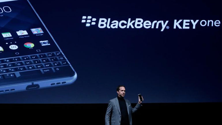 BlackBerry: Αυξήθηκαν 18% τα έσοδα γ΄ τριμήνου