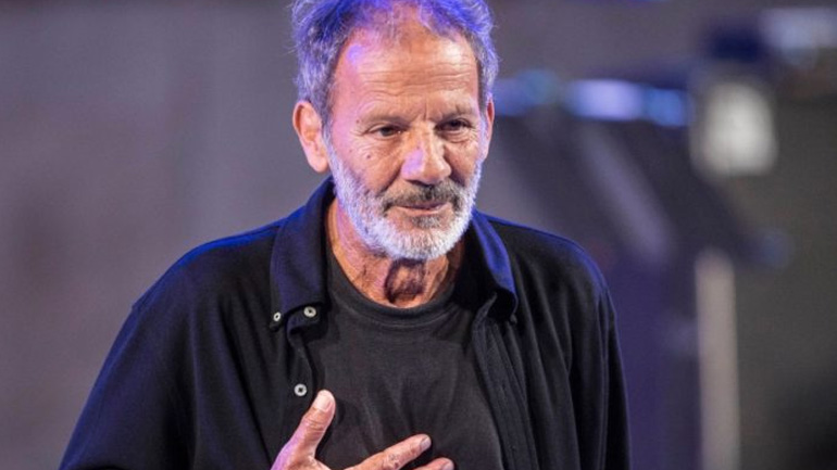 Ο Σταύρος Ξαρχάκος αναγορεύτηκε σε επίτιμο διδάκτορα του πανεπιστημίου Αθηνών