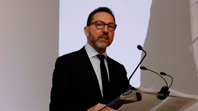 Στουρνάρας: «Βλέπω την Ακρόπολη από το παράθυρό μου και λέω: Οι δανειστές μας έσωσαν»