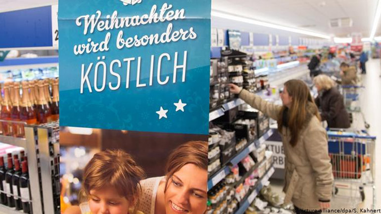 Γερμανία: Χριστουγεννιάτικος «πόλεμος» των σούπερ μάρκετ