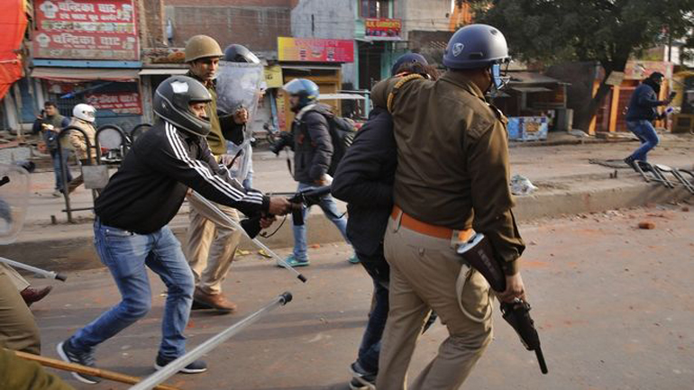 Ινδία: Περισσότερες από 1.500 συλλήψεις διαδηλωτών σε ολόκληρη την χώρα