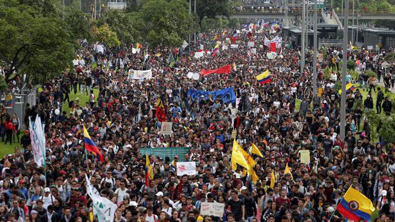 Αλγερία: Το κίνημα διαμαρτυρίας συνεχίζει ακάθεκτο παρά την ορκωμοσία του νέου προέδρου Αλγερία: Το κίνημα διαμαρτυρίας συνεχίζει ακάθεκτο παρά την ορκωμοσία του νέου προέδρου