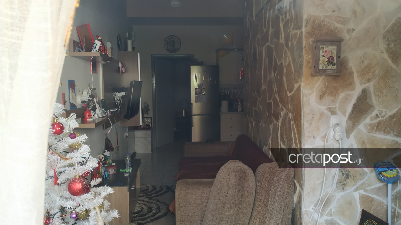 Tο εσωτερικό του σπιτιού όπου συνέβη το έγκλημα