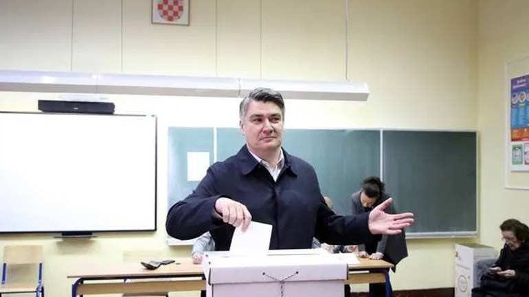 Κροατία: Προβάδισμα Μιλάνοβιτς στον πρώτο γύρο των προεδρικών εκλογών
