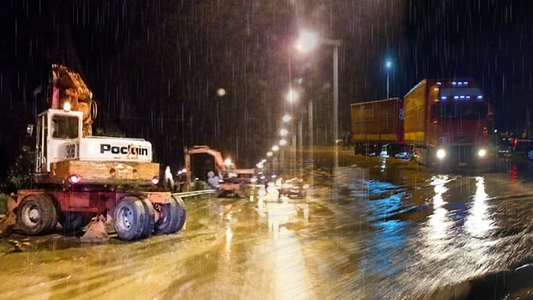 Σφοδρή κακοκαιρία με θυελλώδεις ανέμους και βροχοπτώσεις