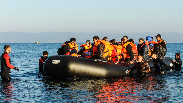 Με επανάληψη της κρίσης του 2015 απειλεί ο Ερντογάν