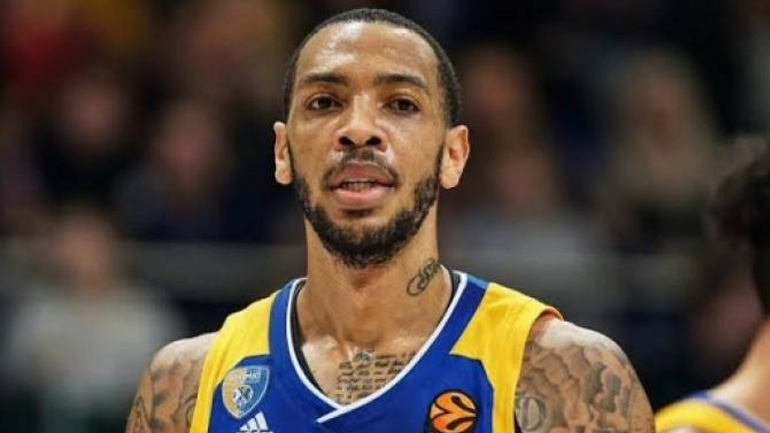 Ανακοίνωσε την απόκτηση του Μάλκολμ Τόμας η Φενερμπαχτσέ