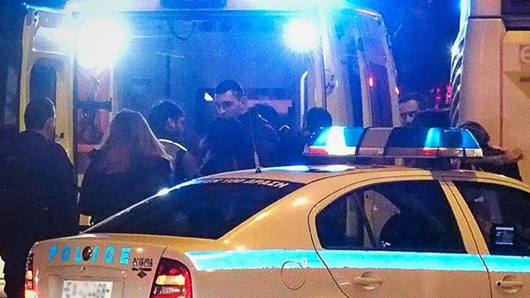 Σε κρίσιμη κατάσταση πεζή που παρασύρθηκε από αυτοκίνητο στο Μοσχάτο