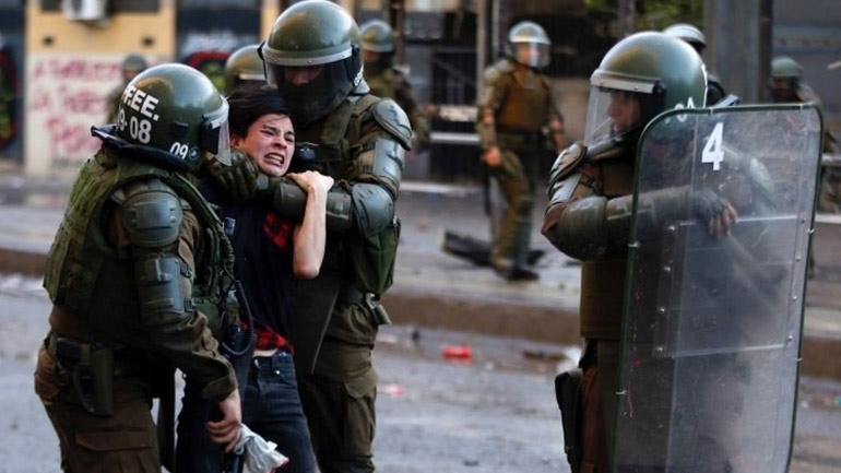 Χιλή: «Κατάφωρες παραβιάσεις» των ανθρωπίνων δικαιωμάτων κατά τη διάρκεια των διαδηλώσεων