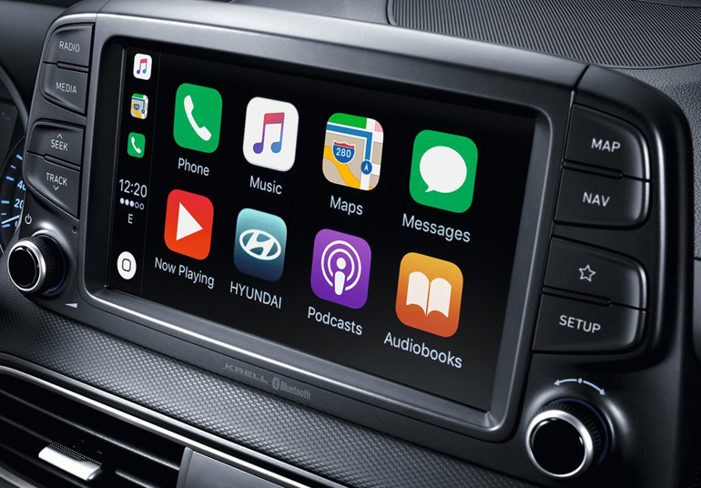 Από την οθόνη της κεντρικής κονσόλας ο οδηγός μπορεί να κάνει πολλά πράγματα