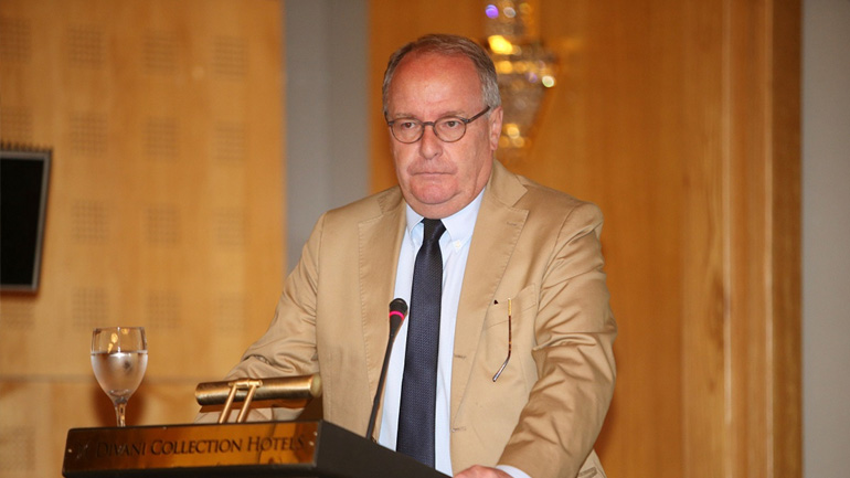 Χούμπελ: «Διαιτητική απόδοση σαν του Βόλος-Ολυμπιακός δεν μπορεί να είναι αποδεκτή»