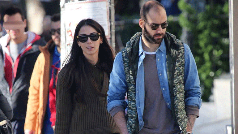 Ολυμπία Χοψονίδου: Τα παιδιά της τραγουδούν τα κάλαντα στον Βασίλη Σπανούλη!