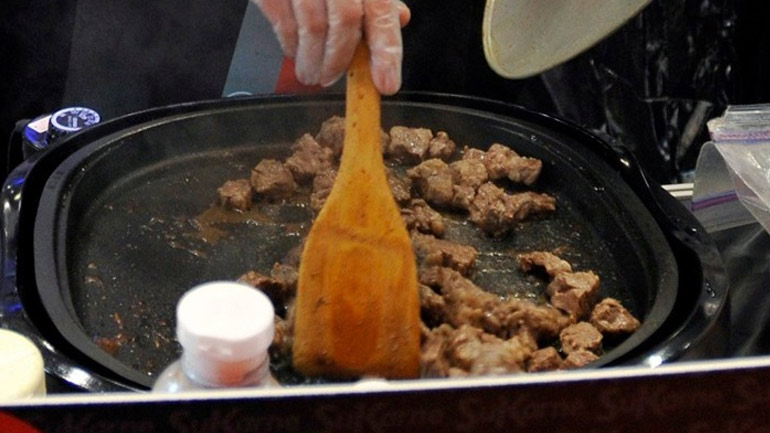 Χριστούγεννα χωρίς γαλοπούλα στη Λέσβο