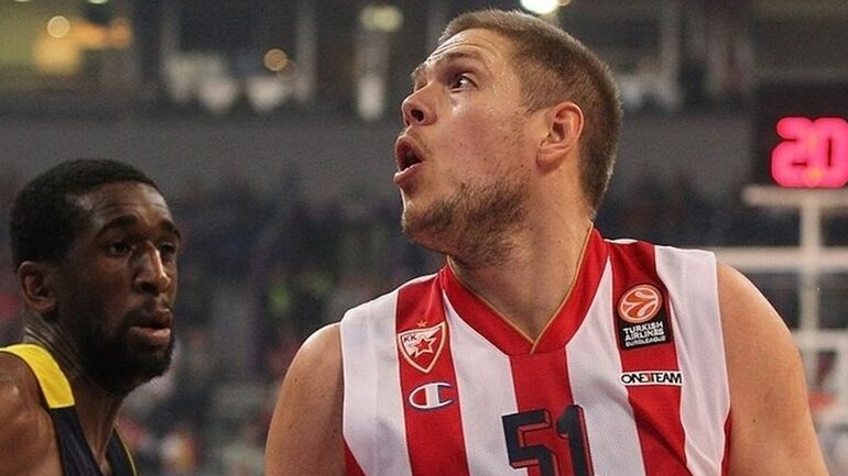 Ανακοίνωσε την απόκτηση του Βλάντιμιρ Στίματς ο Ερυθρός Αστέρας