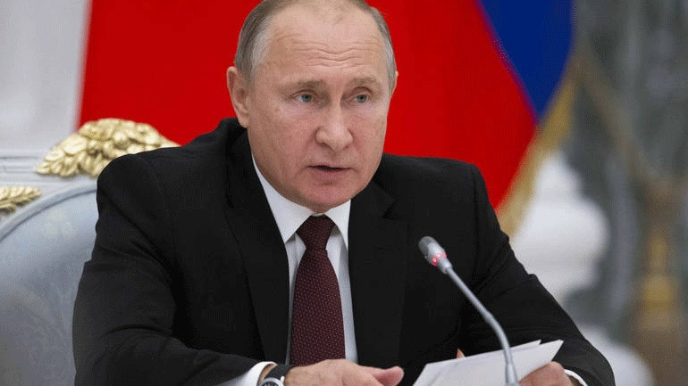 Με οικογένεια και φίλους προτιμά ο Πούτιν να υποδεχθεί τον νέο χρόνο