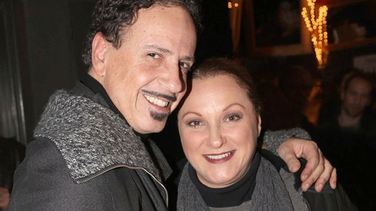 Η αποκάλυψη της Ρένιας Λουϊζίδου για την αμοιβή της από το «Καφέ της Χαράς»