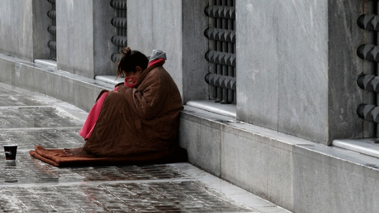 Θερμαινόμενοι χώροι στον Πειραιά για την προστασία των πολιτών από τις χαμηλές θερμοκρασίες