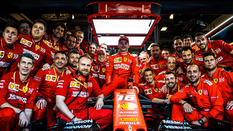 Η Ferrari «έδεσε» τον Leclerc
