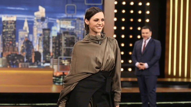 Ραμόνα Βλαντή: «Όταν ήμουν μικρή έβγαινα έξω σαν λατέρνα»