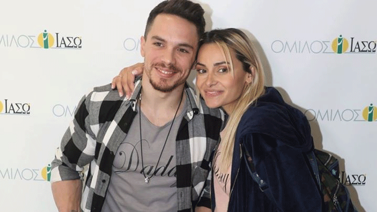 Βασιλική Μιλλούση – Λευτέρης Πετρούνιας: Τα πρώτα Χριστούγεννα με την κόρη τους!