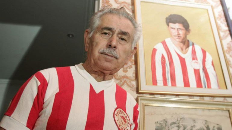 Συλλυπητήρια ανακοίνωση για τον θάνατο του Ηλία Ρωσίδη εξέδωσε η ΚΑΕ Ολυμπιακός