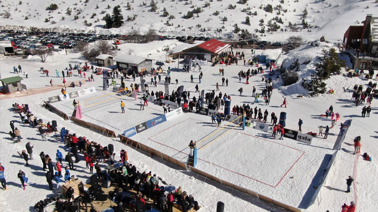 Αναβολή για το πρωτάθλημα snow volley