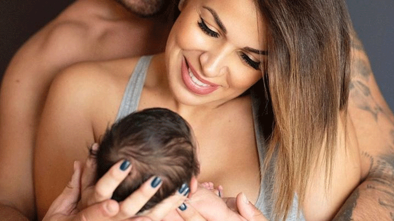 Η Ελένη Χατζίδου αποκάλυψε αν θέλει να κάνει δεύτερο παιδάκι με τον Ετεοκλή Παύλου