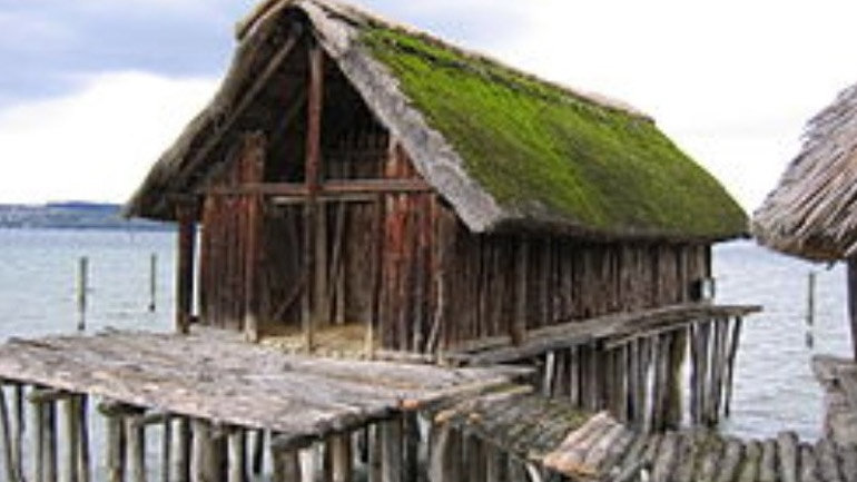 Σλοβενία: Η προϊστορική ζωή σε ξύλινες κατοικίες, αντικείμενο έκθεσης