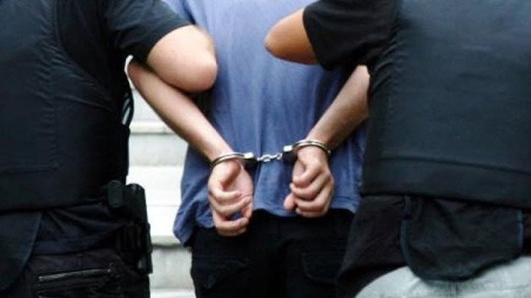 Πάτρα: Προφυλακίστηκε ο άνδρας που βίασε και μαχαίρωσε την πρώην σύντροφό του