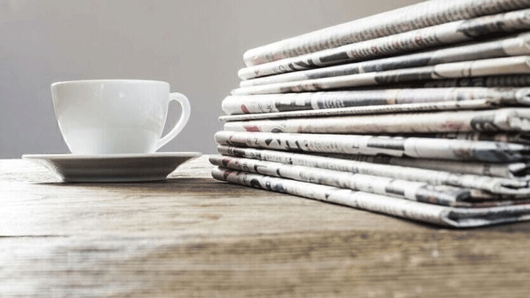 Τα πρωτοσέλιδα και τα οπισθόφυλλα των κυριακάτικων εφημερίδων Τα πρωτοσέλιδα και τα οπισθόφυλλα των κυριακάτικων εφημερίδων