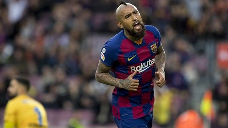 Καταγγελία του Βιδάλ εις βάρος της Μπαρτσελόνα για μη καταβολή μπόνους συμμετοχών