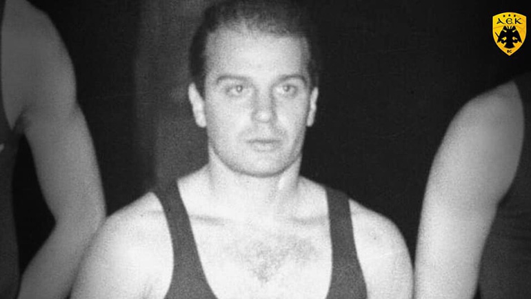 Μπάσκετ: Η AEK αποκάλυψε το συγκινητικό σημείωμα του Γιώργου Μόσχου προς τους γονείς του