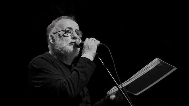 Απεβίωσε ο Θάνος Μικρούτσικος