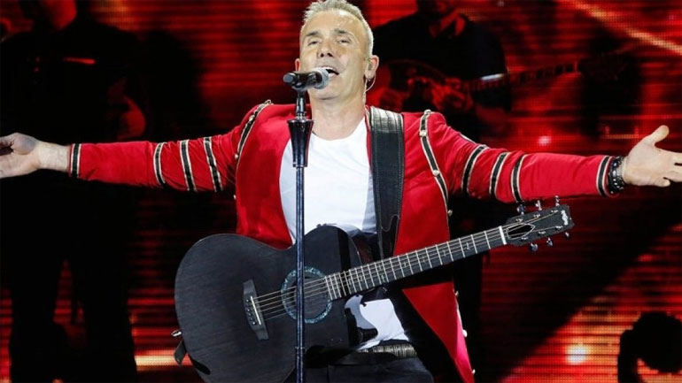 Η εξομολόγηση του Στέλιου Ρόκκου: « Έμενα σε κάτι σπηλιές…»