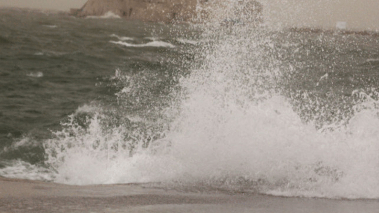 Σε ισχύ το απαγορευτικό απόπλου από Πειραιά, Ραφήνα και Λαύριο