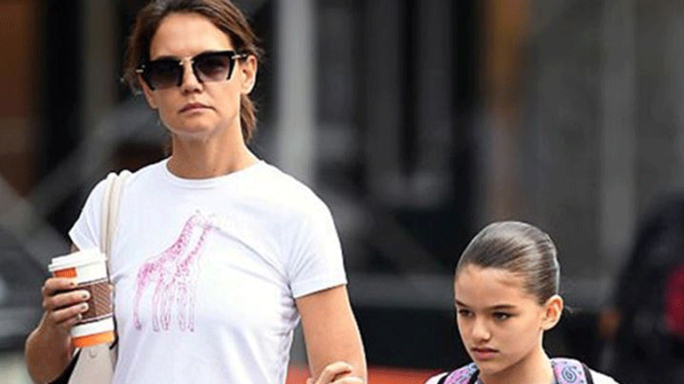 Η σπάνια φωτογραφία της Katie Holmes με την κόρη της