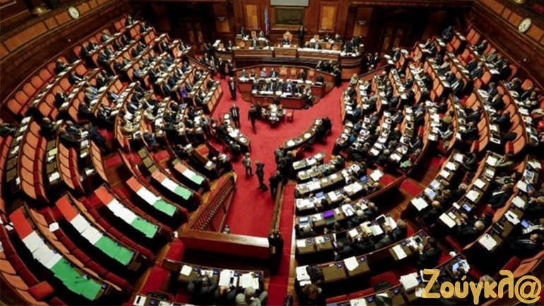 Από τον Grillo, στις «Σαρδέλες»: Η ιταλική πολιτική επιστρέφει στον Μεσαίωνα;