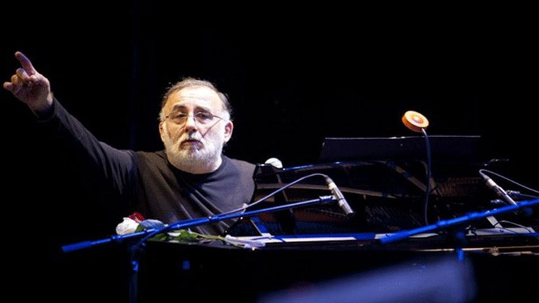 Ο Πρόεδρος της Βουλής Κωνσταντίνος Τασούλας για τον θάνατο του Θάνου Μικρούτσικου