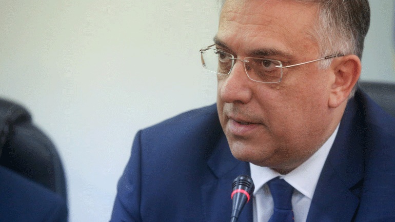 Πρωτοβουλία Θεοδωρικάκου για παράταση υποβολής δηλώσεων στα κενά και χωρίς ρεύμα ακίνητα