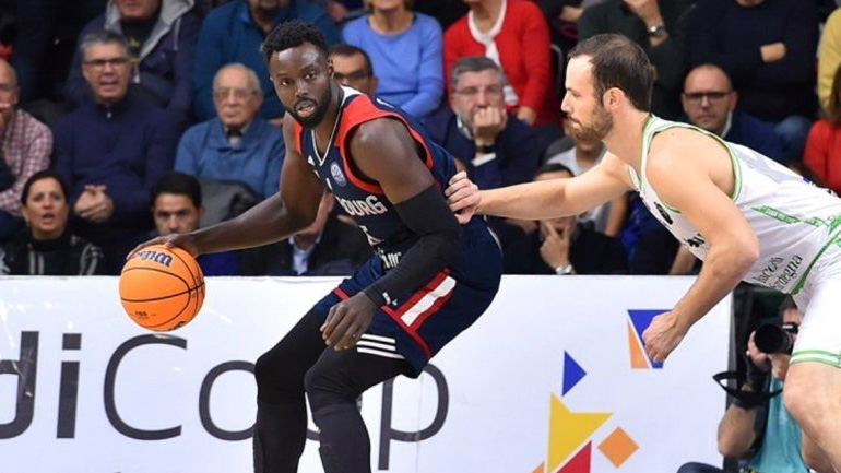 Μπάσκετ: Την Πέμπτη η άφιξη του Γκραντ για την ΑΕΚ