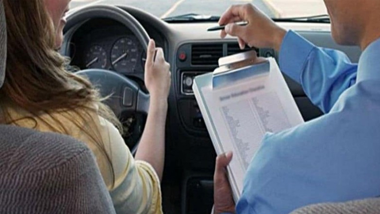 Εκδόθηκαν 98.012 διπλώματα οδήγησης που εκκρεμούσαν επί 1,5 χρόνο