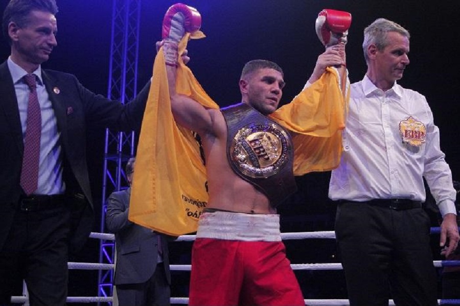 Premium Boxing Event: Πρωταθλητής Ευρώπης ο Θεόδωρος Παπάζοφ