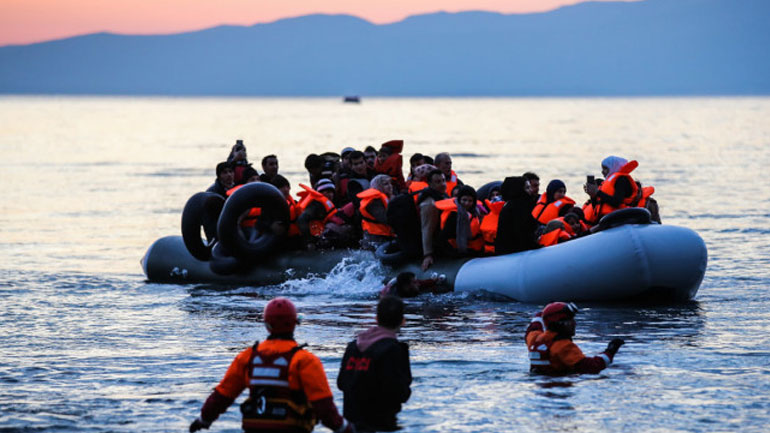 Εκατοντάδες οι μετανάστες και πρόσφυγες που έφθασαν το τελευταίο τριήμερο στα ελληνικά νησιά