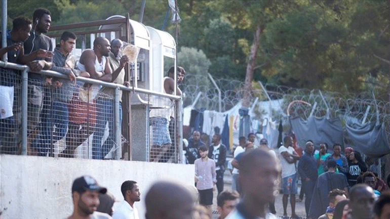 ΕΔΔΑ: Δικαίωση ασυνόδευτων ανηλίκων για τις συνθήκες διαβίωσής τους στη Σάμο