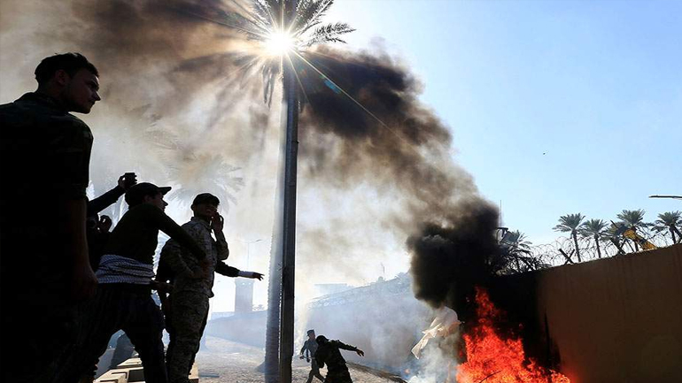 Η Τεχεράνη διαψεύδει τον Τραμπ για τις διαδηλώσεις στην αμερικανική πρεσβεία στη Βαγδάτη