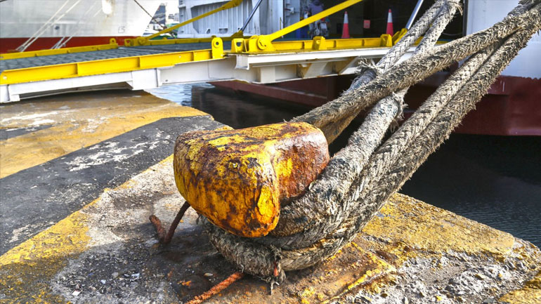 Δεν λύνουν κάβους τα πλοία από τα λιμάνια της Κρήτης λόγω «Ζηνοβίας»