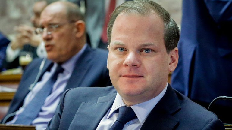 Εξηγήσεις για τη διακοπή της κυκλοφορίας στην Ε.Ο. Αθηνών – Λαμίας ζητεί ο υπουργός Υποδομών