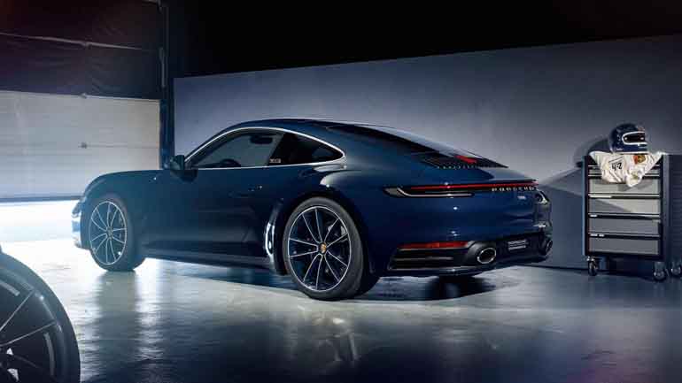 Αυτή η Porsche 911 είναι πολύ σπέσιαλ