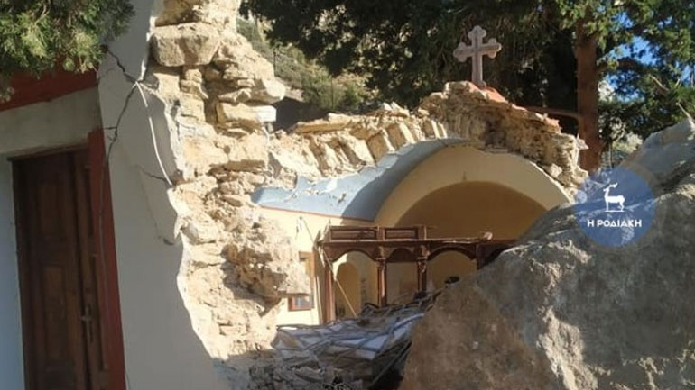 Σύμη: Μοναστήρι καταπλακώθηκε από βράχους