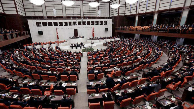 Τουρκία: Το κοινοβούλιο ενέκρινε την ανάπτυξη στρατευμάτων στη Λιβύη